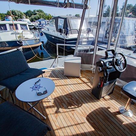 Hotel Hausboot Hennigsdorf Zewnętrze zdjęcie